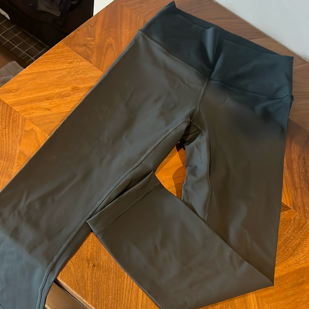 Lululemon crop leggings